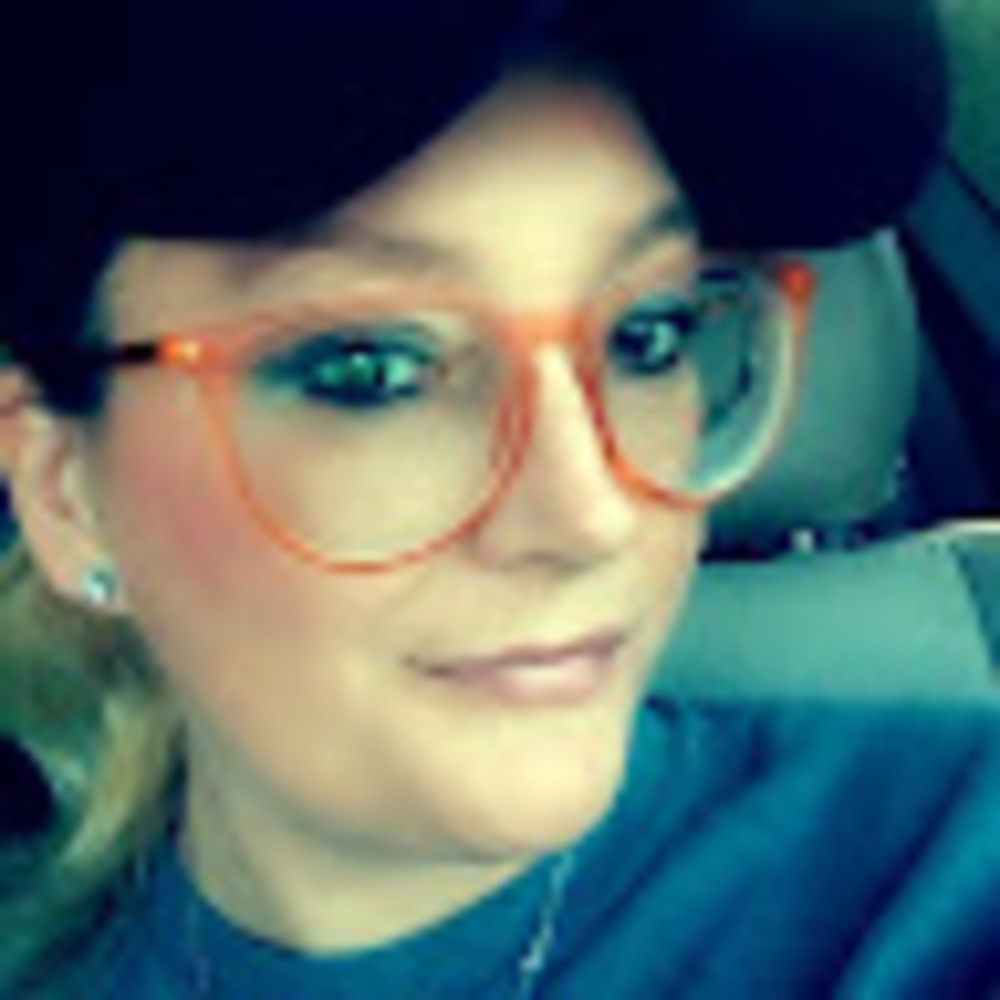 Meet your Posher, Tisha